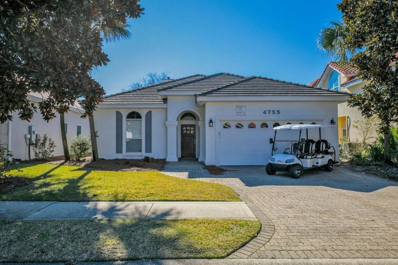 Holiday home Destiny Casa - Private Heated Pool And 6 Seater Golf Cart Villa